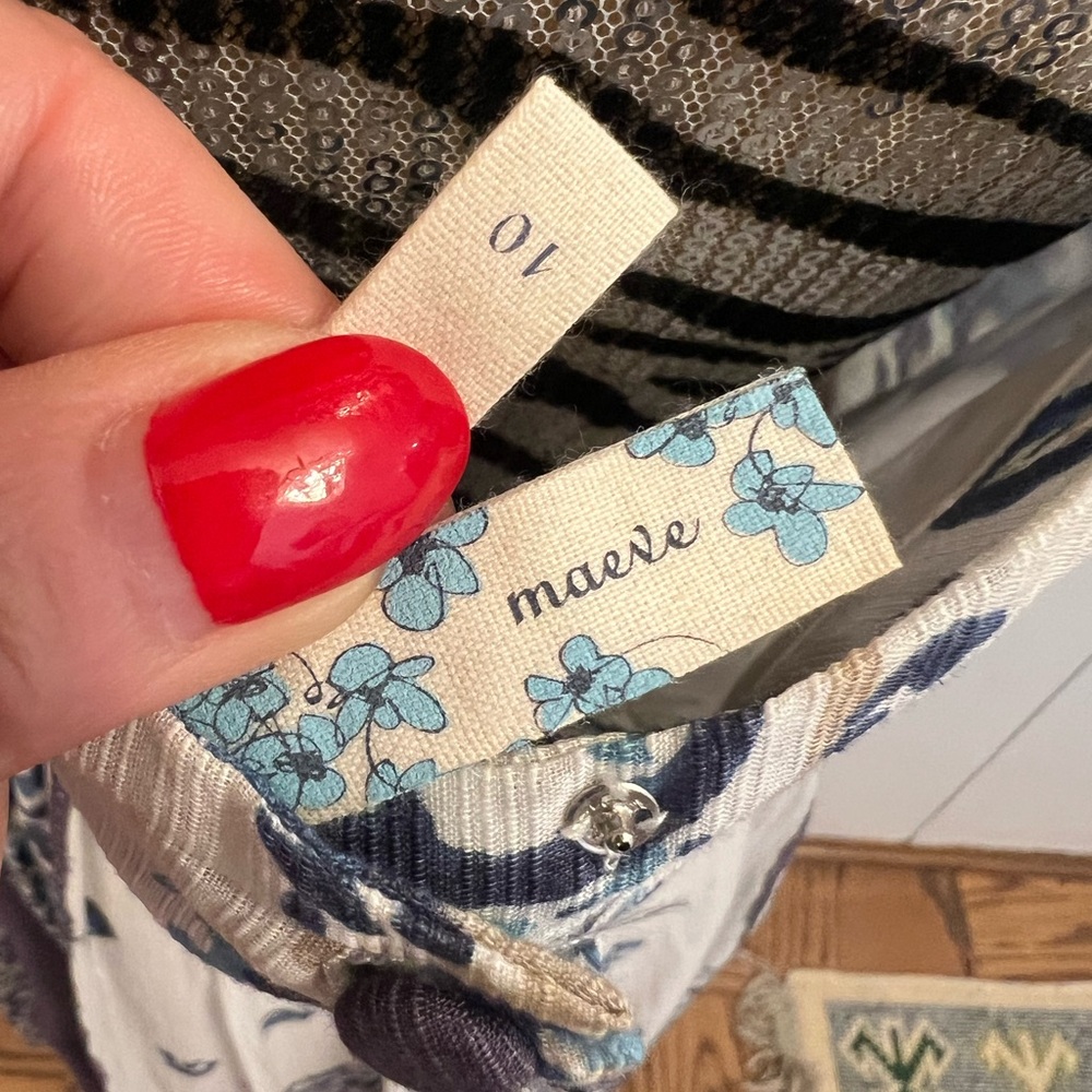 Blue and Cream Floral Midi Dress - Picture 11 of 12